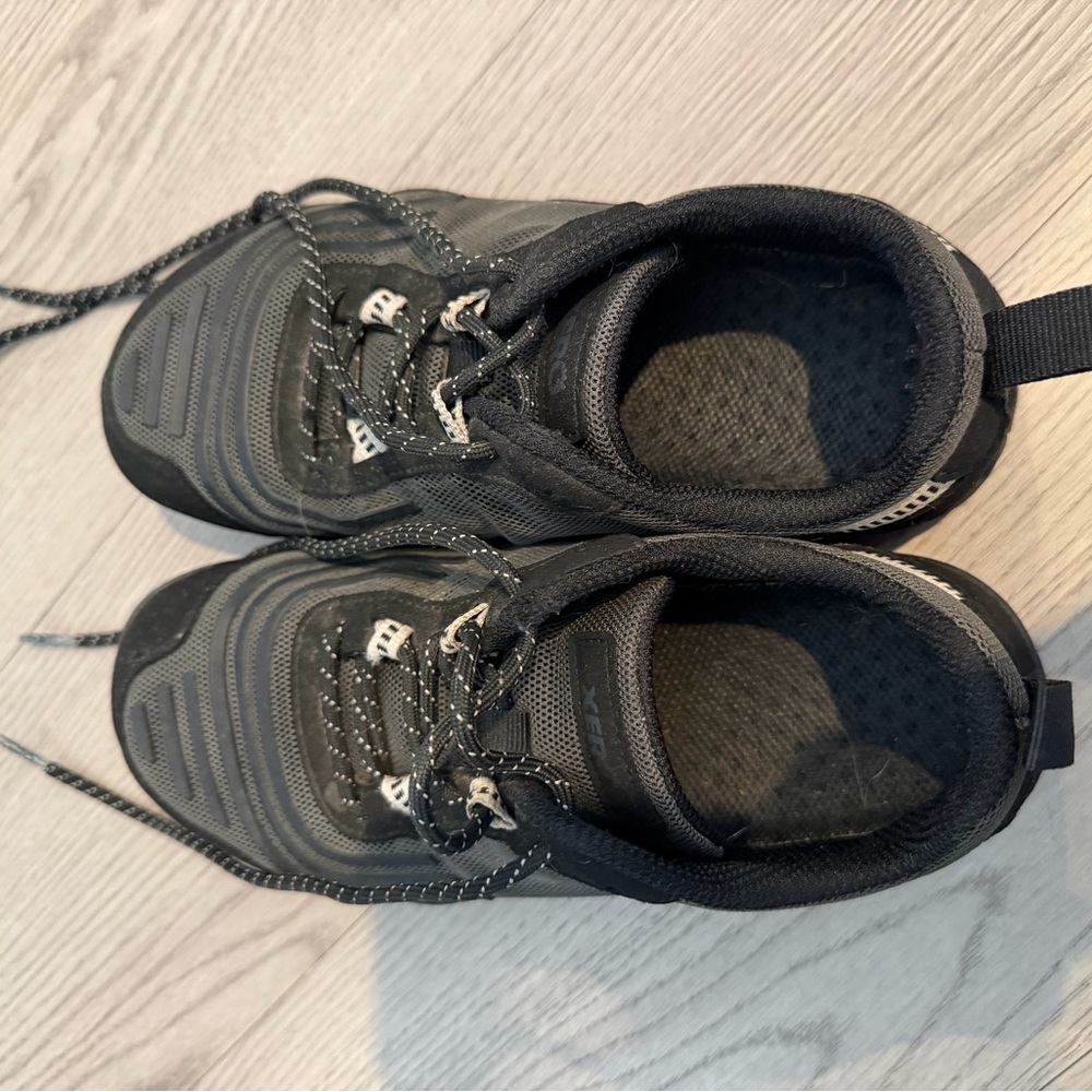 Women’s Xero 360 Sneakers - Picture 3 of 7